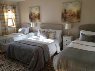 Отели типа «постель и завтрак» Lissadell Lodge Carney Семейный номер Делюкс-2